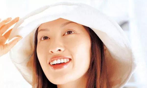 秋雨未寒，肌膚先“渴”，守住秋日好狀態(tài)