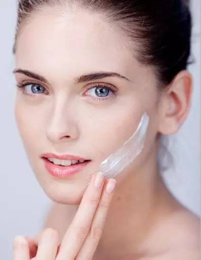 面霜正確使用指南，解鎖10倍吸收力