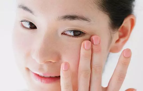 冬季皮膚屏障受損？別慌！這樣修護更高效